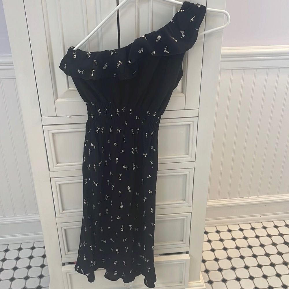 Urban Outfitters One shoulder dress